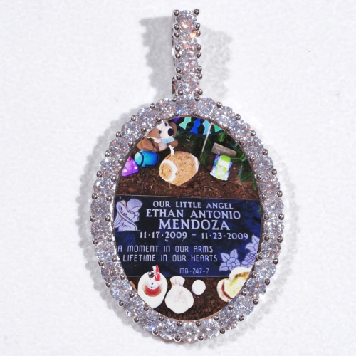 Large 3D Oval Custom Picture Pendant