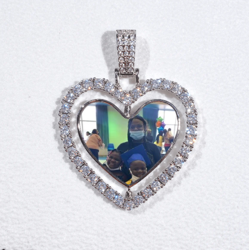 3D Spinning 2-Faced Heart Custom Picture Pendant