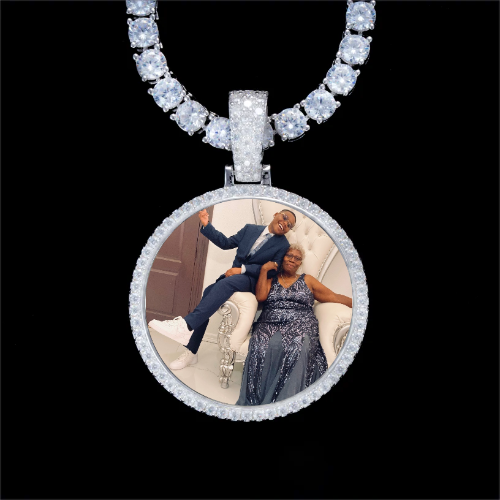 925S & VVS Moissanite 3D Circle Custom Picture Pendant