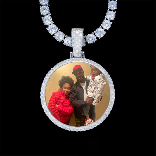 925S & VVS Moissanite 3D Circle Custom Picture Pendant