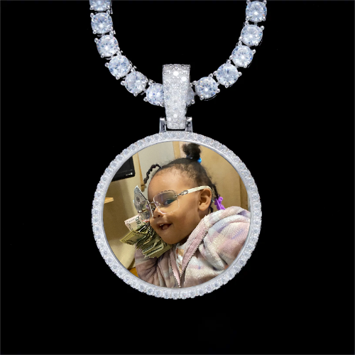 925S & VVS Moissanite 3D Circle Custom Picture Pendant