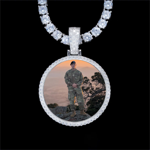 925S & VVS Moissanite 3D Circle Custom Picture Pendant
