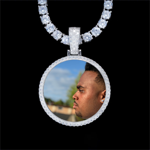 925S & VVS Moissanite 3D Circle Custom Picture Pendant