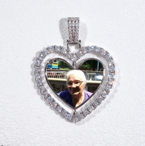 3D Spinning 2-Faced Heart Custom Picture Pendant