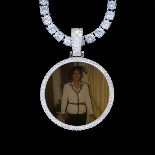 925S & VVS Moissanite 3D Circle Custom Picture Pendant