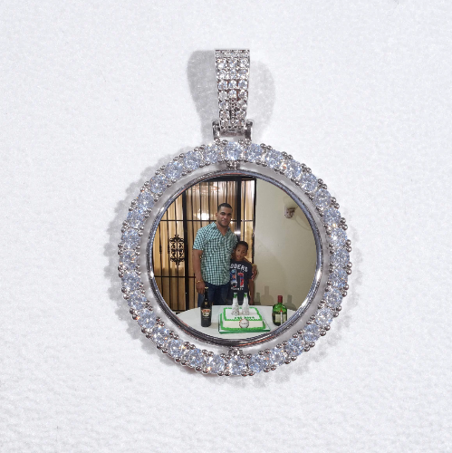 3D Spinning 2-Faced Custom Picture Pendant