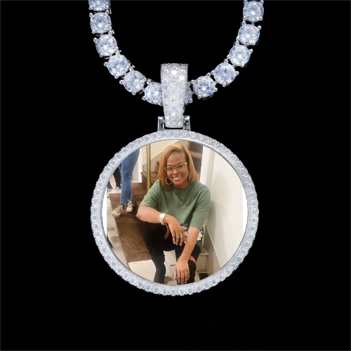 925S & VVS Moissanite 3D Circle Custom Picture Pendant