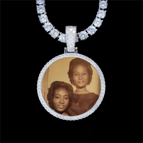 925S & VVS Moissanite 3D Circle Custom Picture Pendant