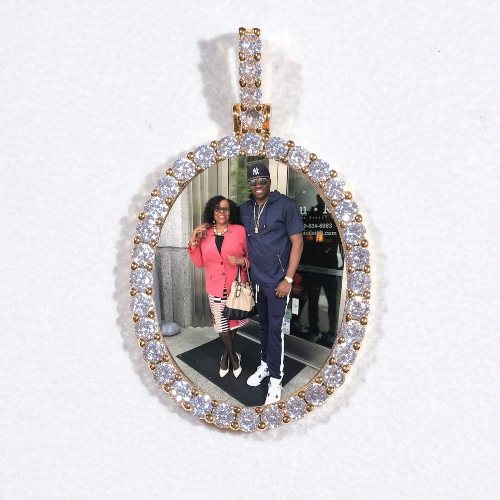 3D Oval Custom Picture Pendant