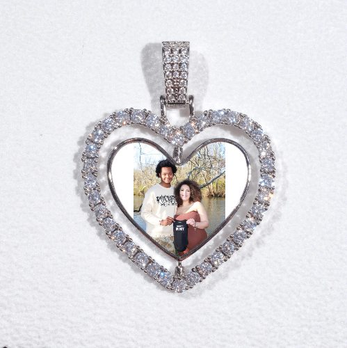 3D Spinning 2-Faced Heart Custom Picture Pendant