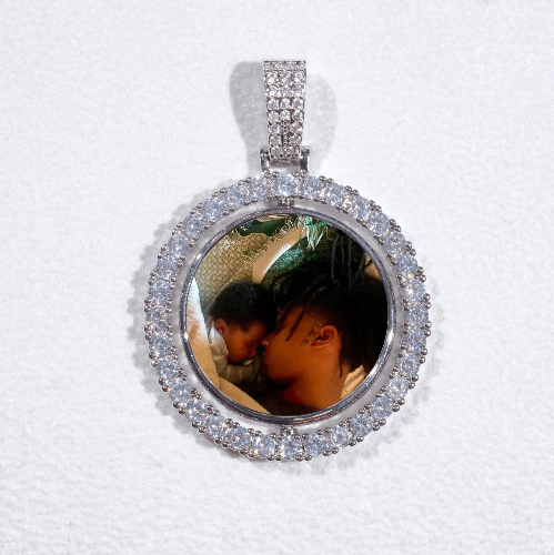 3D Spinning 2-Faced Custom Picture Pendant