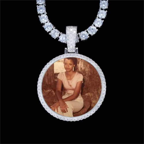 925S & VVS Moissanite 3D Circle Custom Picture Pendant