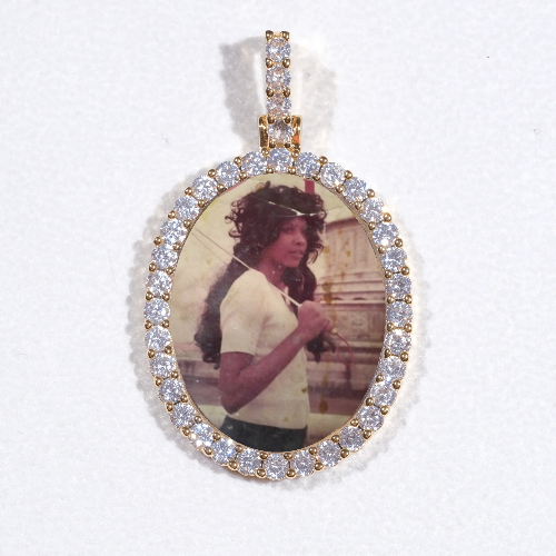 3D Oval Custom Picture Pendant