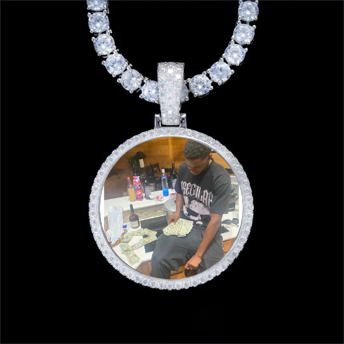 925S & VVS Moissanite 3D Circle Custom Picture Pendant