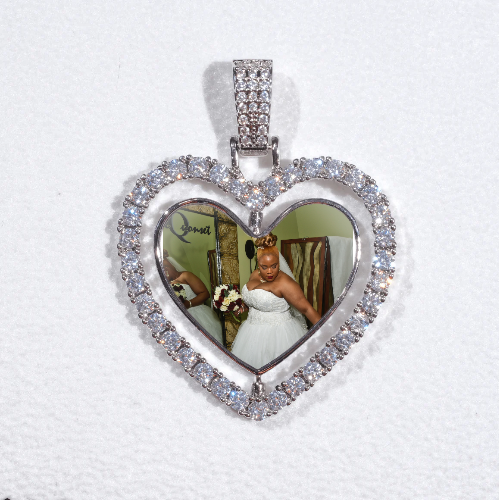 3D Spinning 2-Faced Heart Custom Picture Pendant