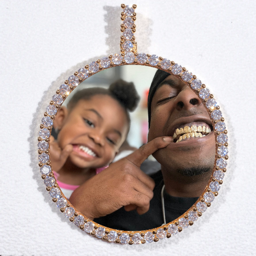 LARGE 3D CIRCLE CUSTOM PICTURE PENDANT