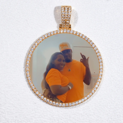 MEDIUM 3D CIRCLE CUSTOM PICTURE PENDANT