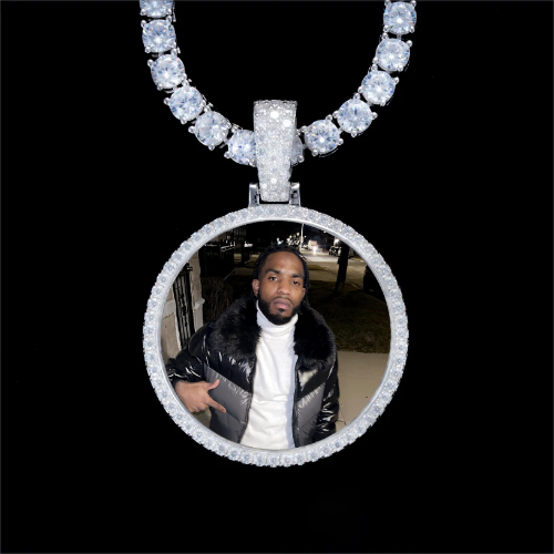 925S & VVS Moissanite 3D Circle Custom Picture Pendant