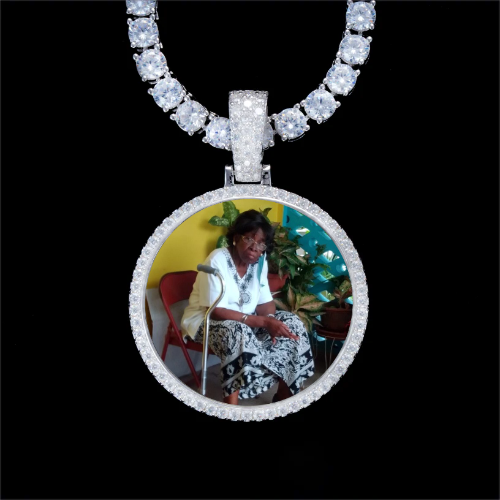 925S & VVS Moissanite 3D Circle Custom Picture Pendant