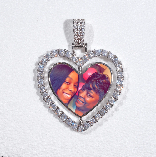 3D Spinning 2-Faced Heart Custom Picture Pendant