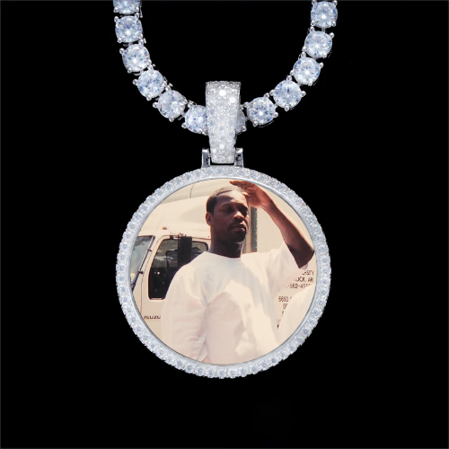 925S & VVS Moissanite 3D Circle Custom Picture Pendant