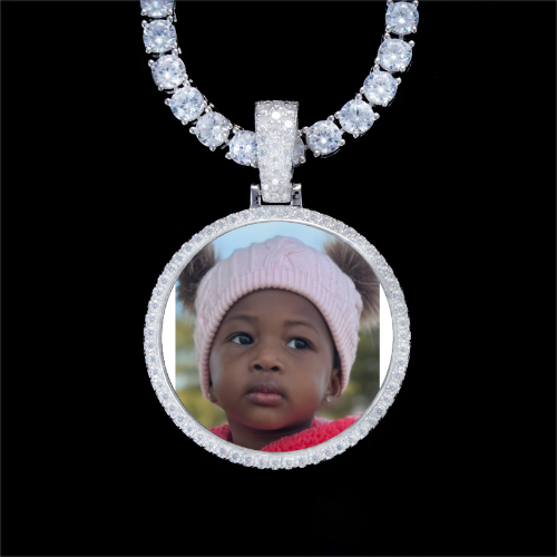 925S & VVS Moissanite 3D Circle Custom Picture Pendant