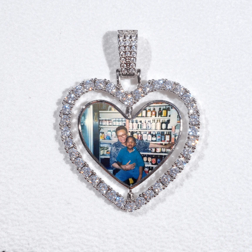 3D Spinning 2-Faced Heart Custom Picture Pendant