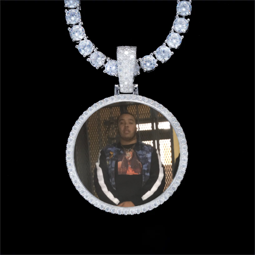 925S & VVS Moissanite 3D Circle Custom Picture Pendant