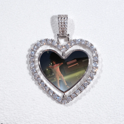 3D Spinning 2-Faced Heart Custom Picture Pendant