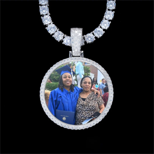 925S & VVS Moissanite 3D Circle Custom Picture Pendant