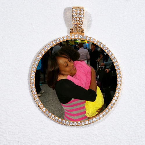 MEDIUM 3D CIRCLE CUSTOM PICTURE PENDANT