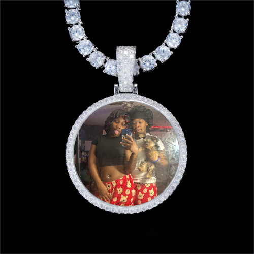 925S & VVS Moissanite 3D Circle Custom Picture Pendant