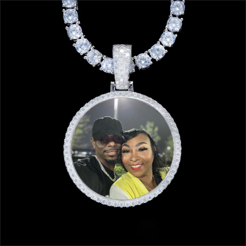 925S & VVS Moissanite 3D Circle Custom Picture Pendant