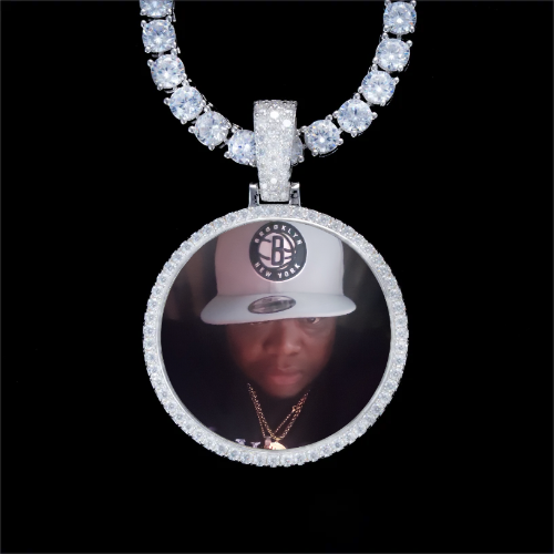 925S & VVS Moissanite 3D Circle Custom Picture Pendant