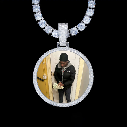 925S & VVS Moissanite 3D Circle Custom Picture Pendant