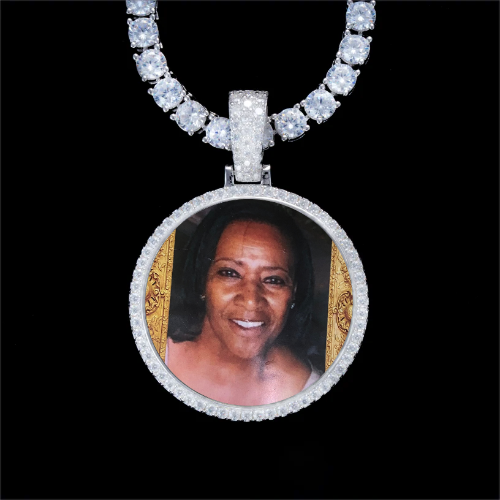925S & VVS Moissanite 3D Circle Custom Picture Pendant