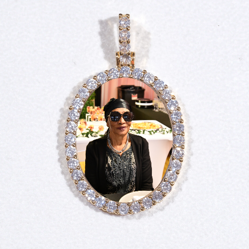 3D Oval Custom Picture Pendant