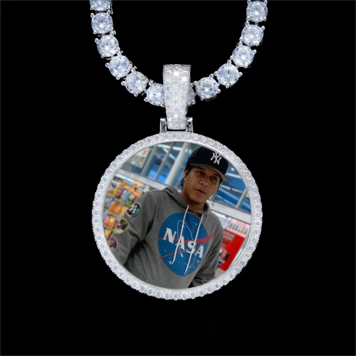 925S & VVS Moissanite 3D Circle Custom Picture Pendant