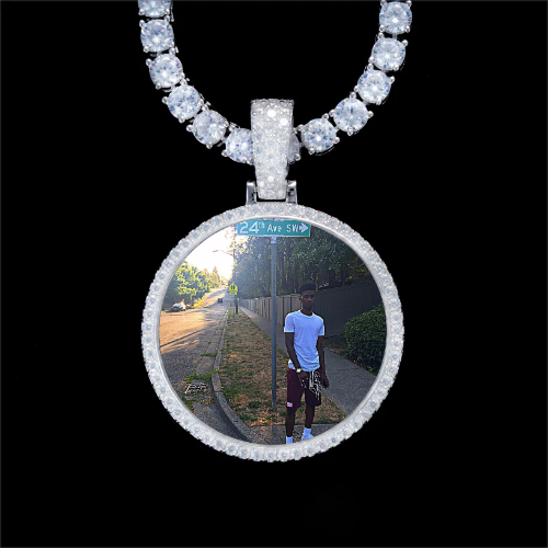 925S & VVS Moissanite 3D Circle Custom Picture Pendant