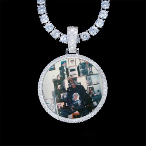 925S & VVS Moissanite 3D Circle Custom Picture Pendant
