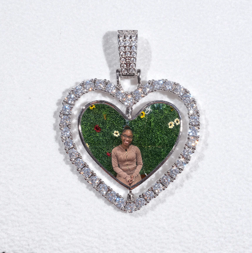 3D Spinning 2-Faced Heart Custom Picture Pendant