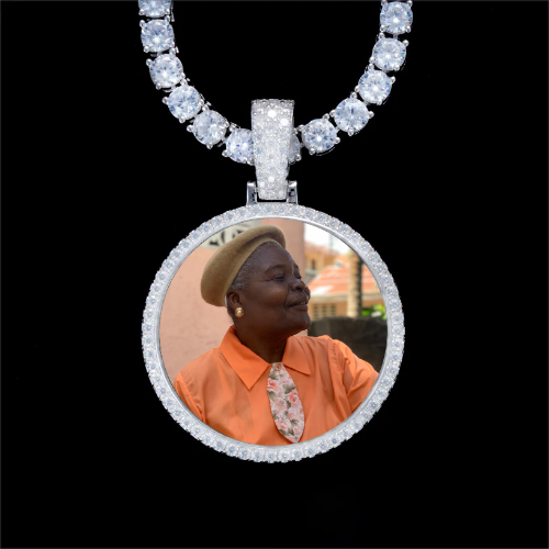 925S & VVS Moissanite 3D Circle Custom Picture Pendant