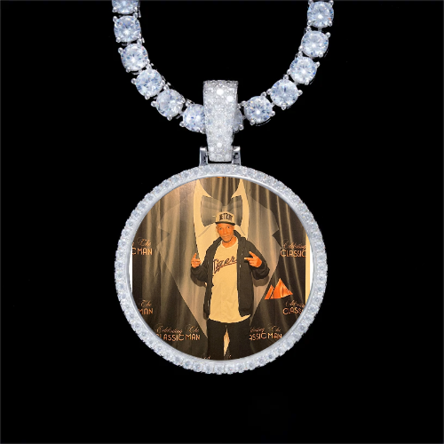925S & VVS Moissanite 3D Circle Custom Picture Pendant