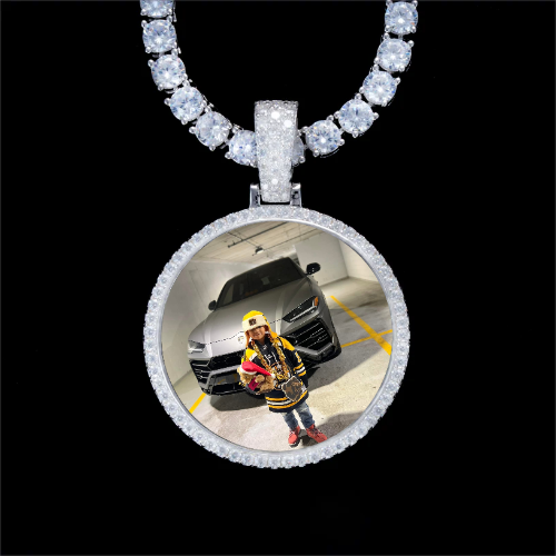 925S & VVS Moissanite 3D Circle Custom Picture Pendant