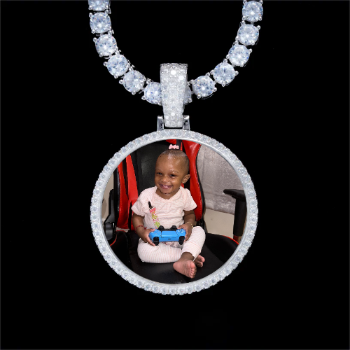 925S & VVS Moissanite 3D Circle Custom Picture Pendant