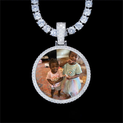 925S & VVS Moissanite 3D Circle Custom Picture Pendant