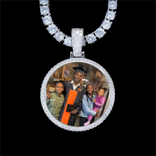 925S & VVS Moissanite 3D Circle Custom Picture Pendant
