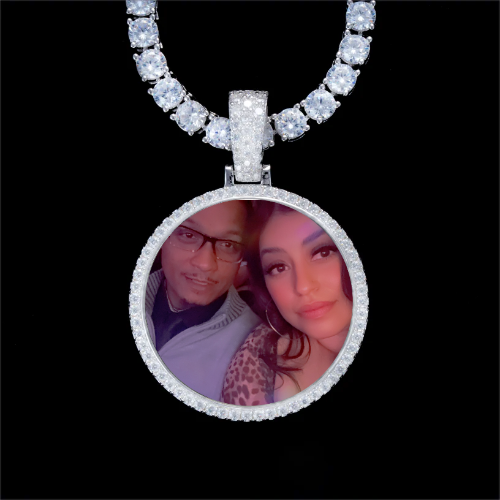 925S & VVS Moissanite 3D Circle Custom Picture Pendant