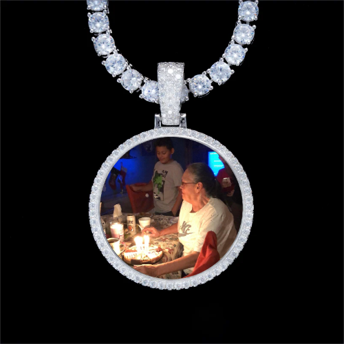 925S & VVS Moissanite 3D Circle Custom Picture Pendant