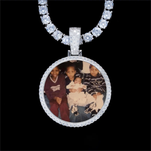 925S & VVS Moissanite 3D Circle Custom Picture Pendant